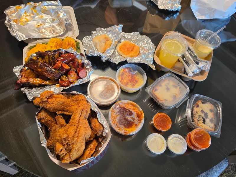 A Lineup of Sides That Earns Its Own Applause