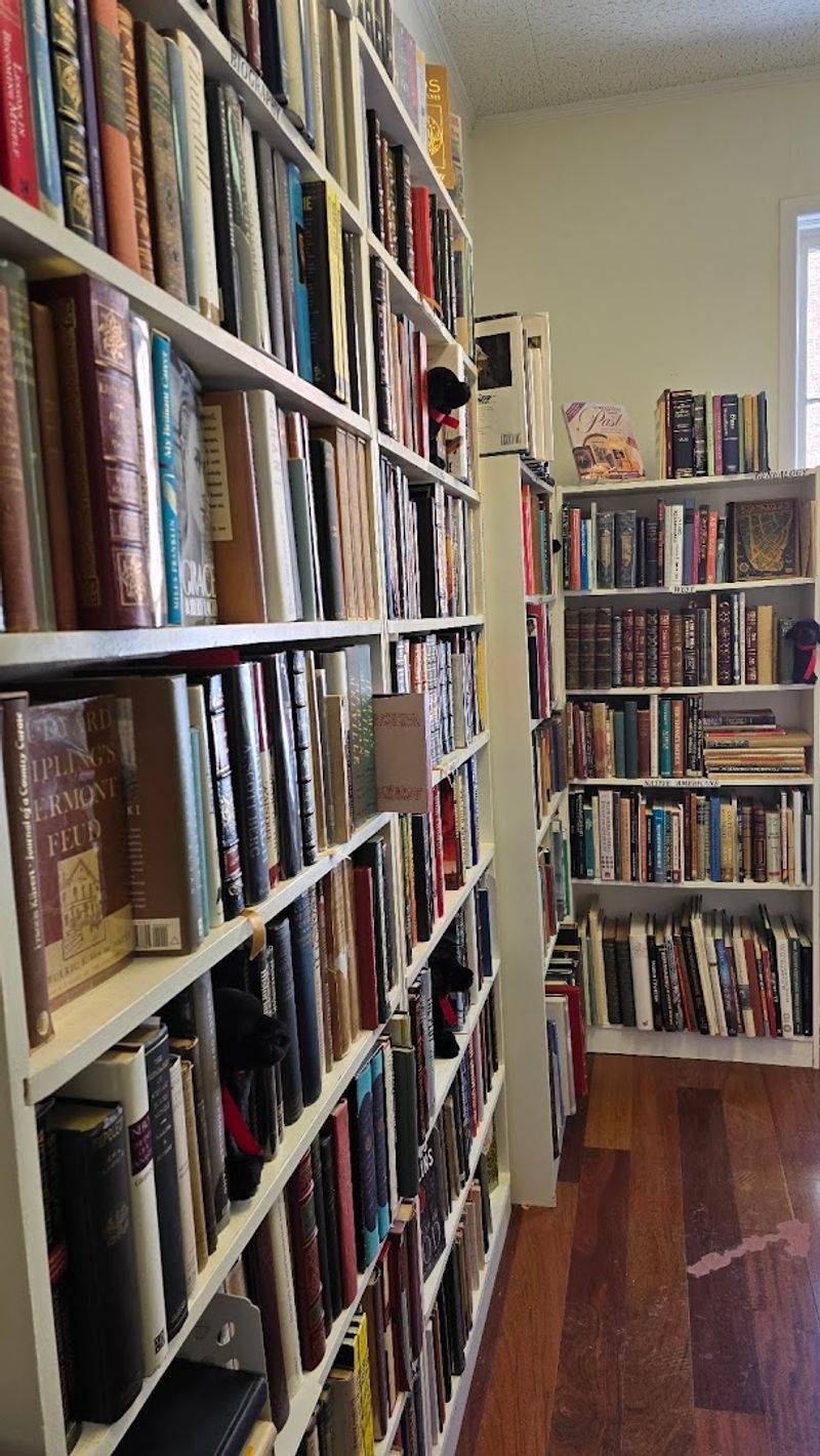 A Maze of Rooms You Can Actually Get Lost In