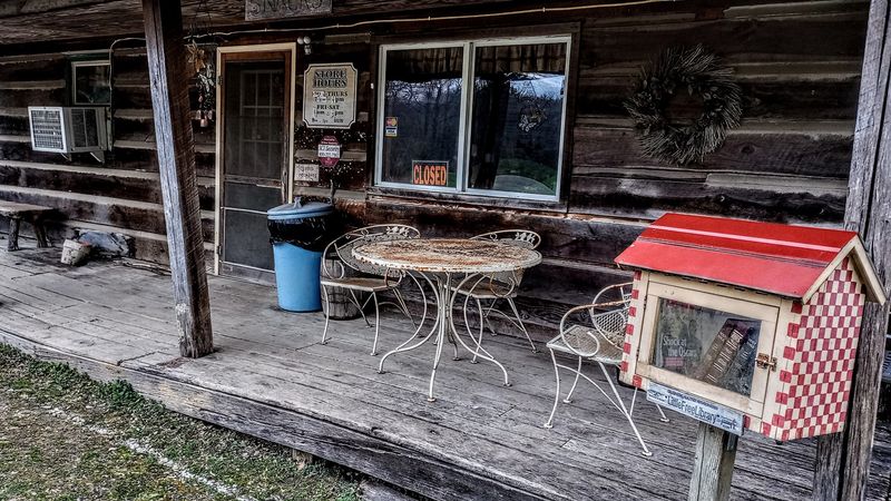 A Meeting Place for Gold Prospectors A Meeting Place for Gold Prospectors