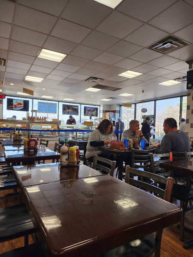 A Menu Built Around Deli Classics Done Right