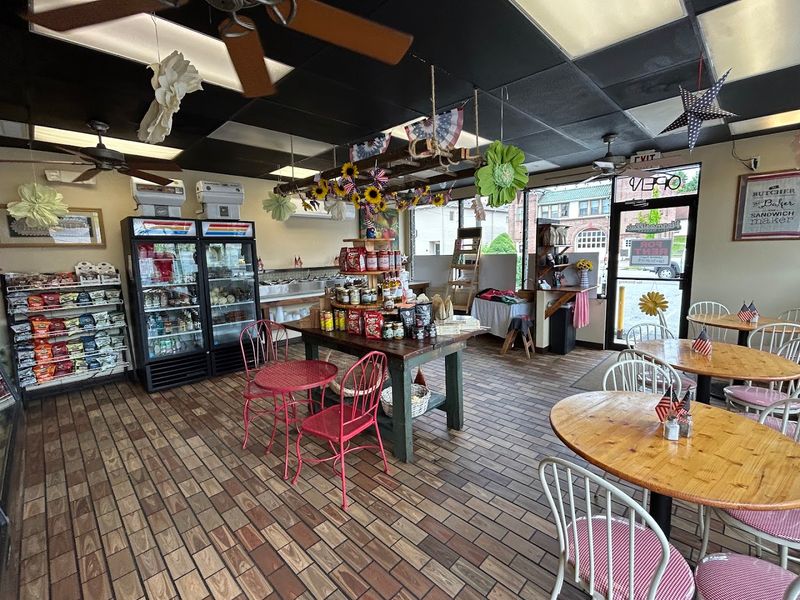 A Must-Stop Destination in Fairmont, West Virginia A Must-Stop Destination in Fairmont, West Virginia