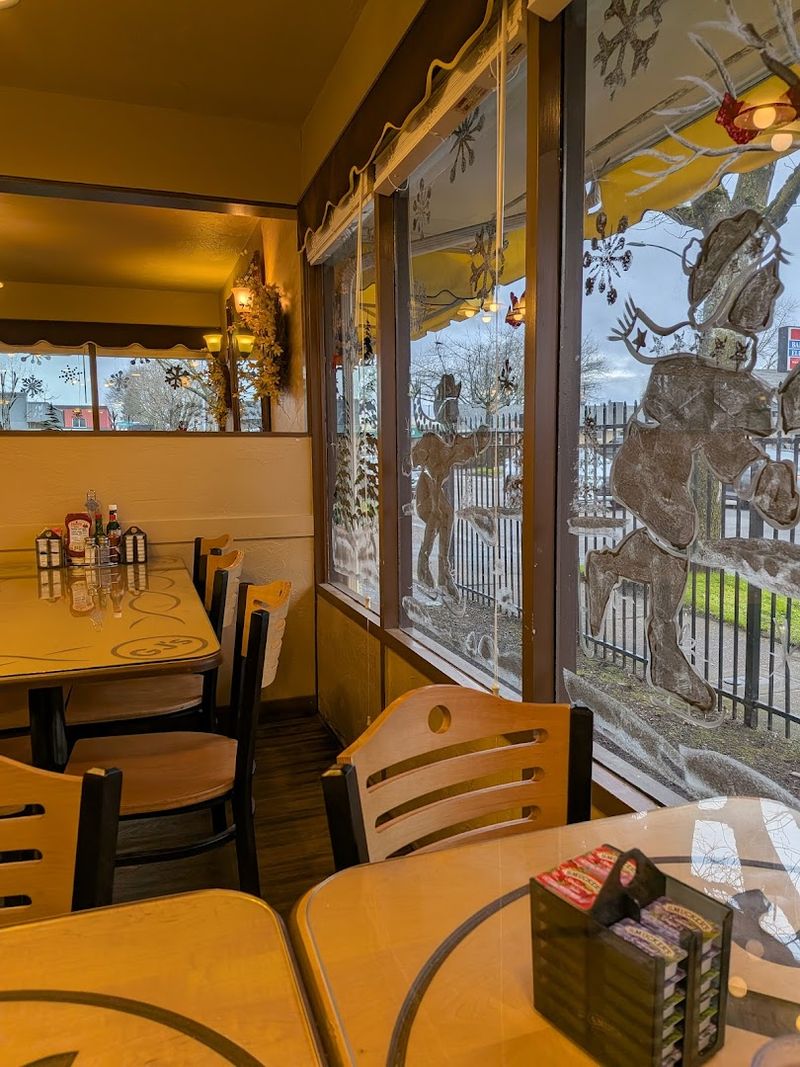 A Neighborhood Gem That Eugene Locals Truly Treasure