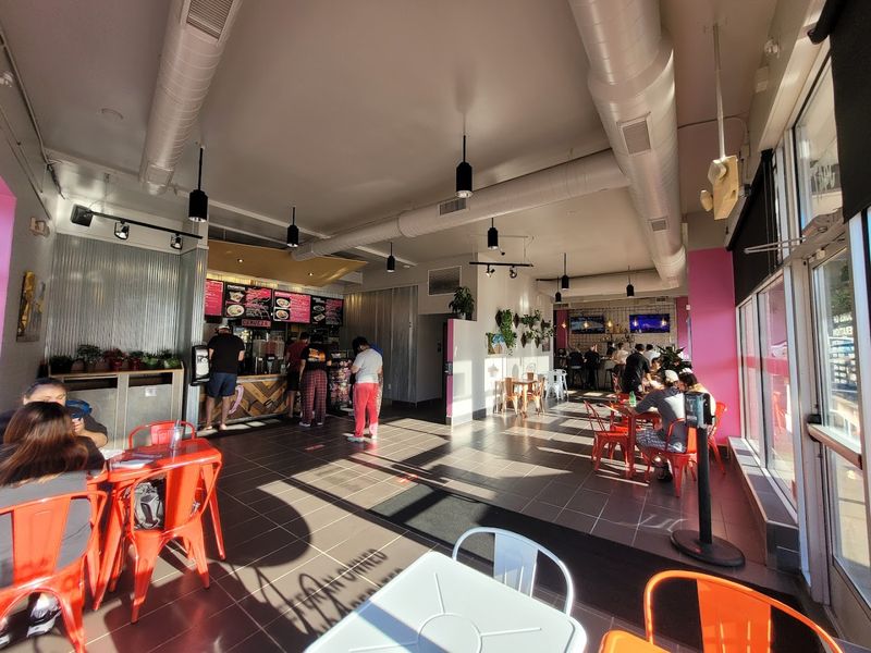 A Neighborhood Spot That Earns Every Star A Neighborhood Spot That Earns Every Star