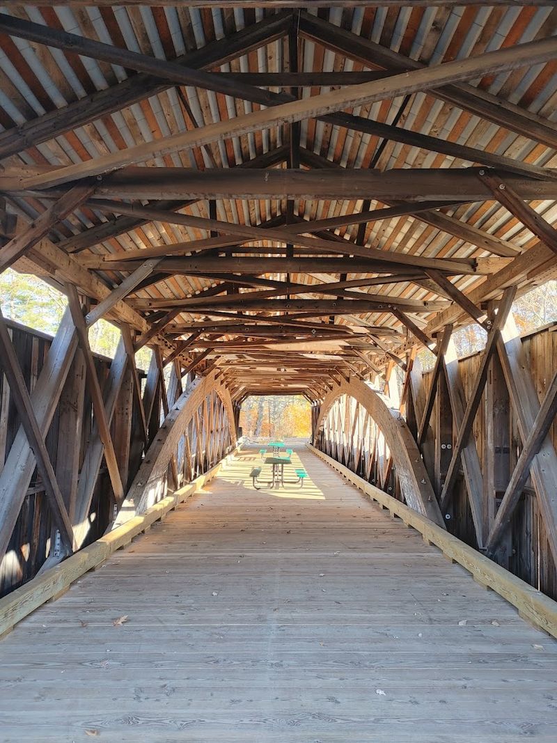 A Paddleford Truss Design That Puts Other Bridges To Shame A Paddleford Truss Design That Puts Other Bridges To Shame