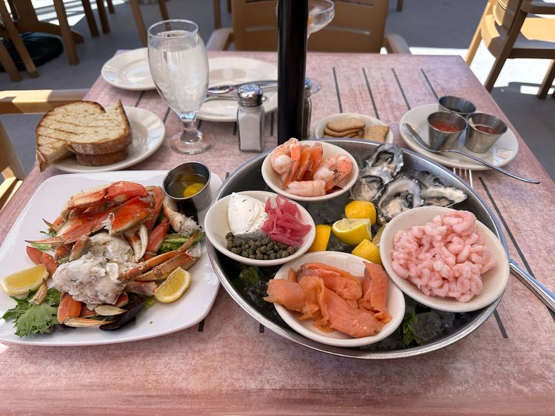 A Seafood-Forward Menu Built Around Pacific Northwest Flavors