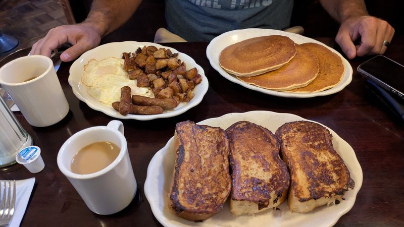 All-Day Breakfast That Actually Deserves the Hype
