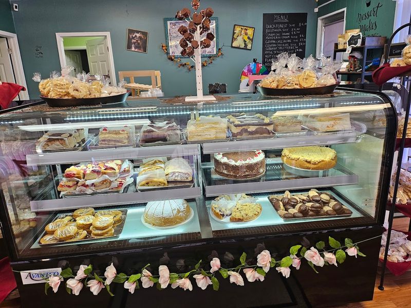 Ally's German Bakery & Bistro