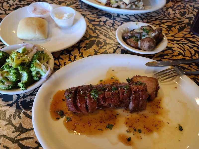 Appetizers and Sides Worth Ordering First