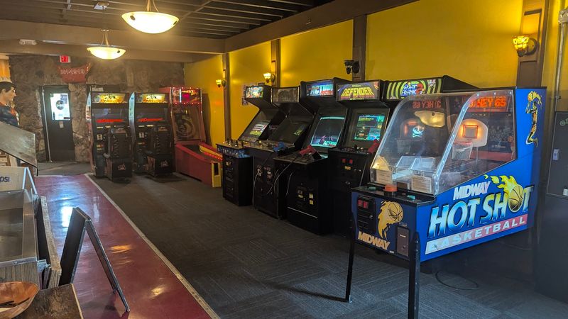 Arcade Games and Old-School Fun Between Bites