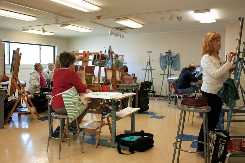 Art Classes That Go Way Beyond Ceramics Art Classes That Go Way Beyond Ceramics