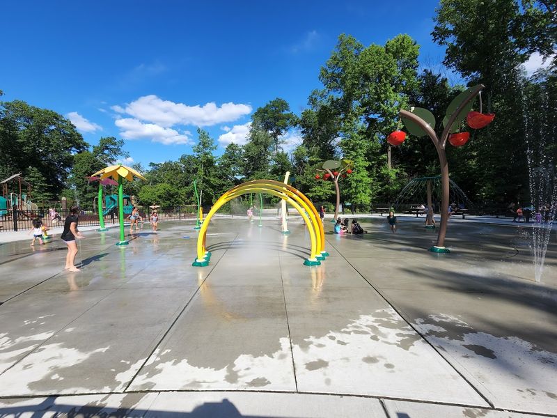 Arthur Lewis Park Spray Park Arthur Lewis Park Spray Park