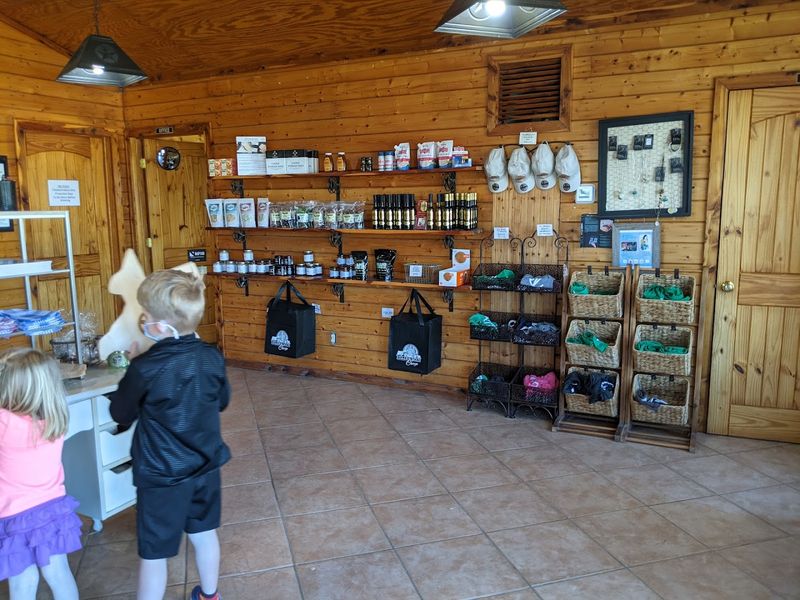 Beyond Cheese, the Farm Store Has Even More to Offer Beyond Cheese, the Farm Store Has Even More to Offer