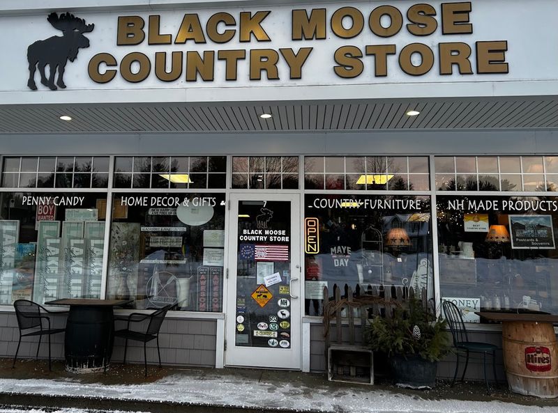 Black Moose Country Store (Windham)