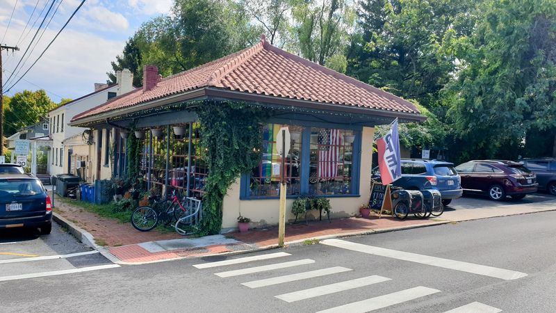 Blue Moon Cafe