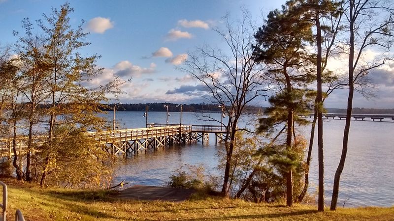 Boating and Waterskiing on a 9,000-Acre Playground