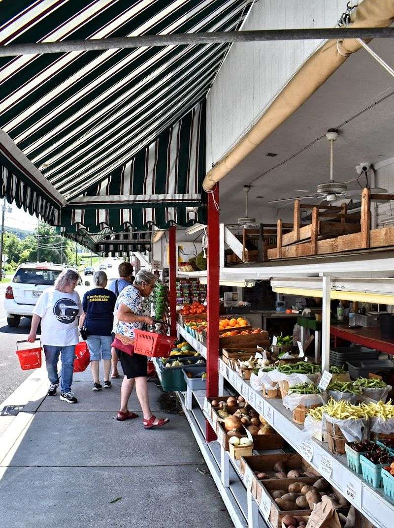 Boonesborough Days Festival and the Cronise Market Place, Community at Its Best