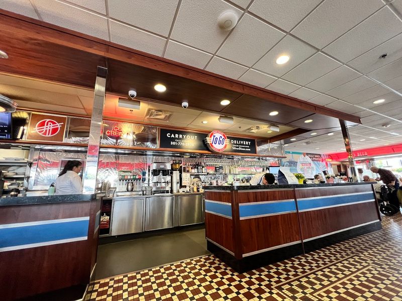 Breakfast Hours Worth Planning Around