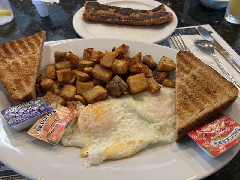 Breakfast Specials That Make Mornings Worth Waking Up For