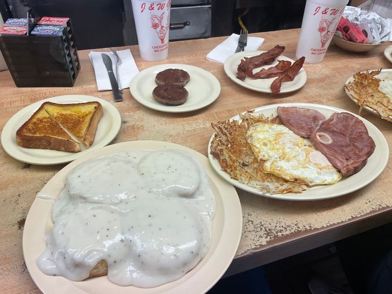 Breakfast at J&W Is Seriously Worth Waking Up For
