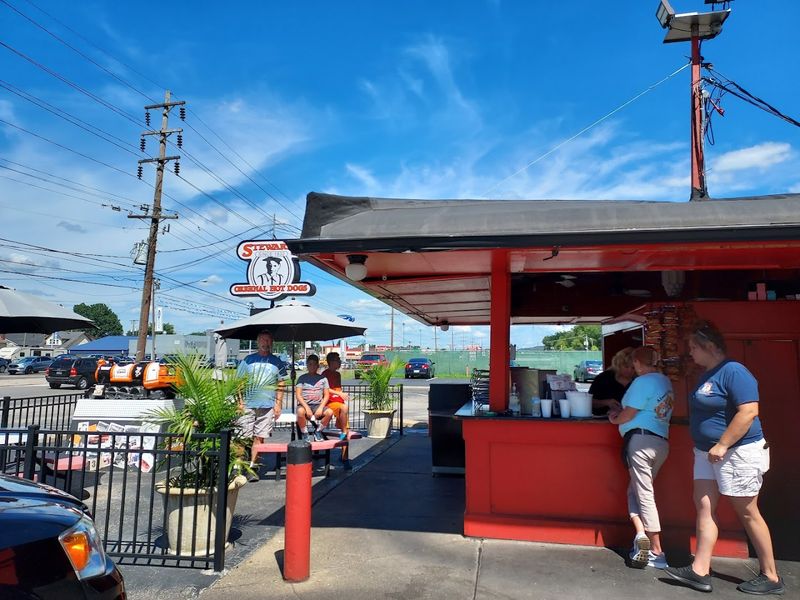 Carhop Service That Brings the Nostalgia Right to Your Window