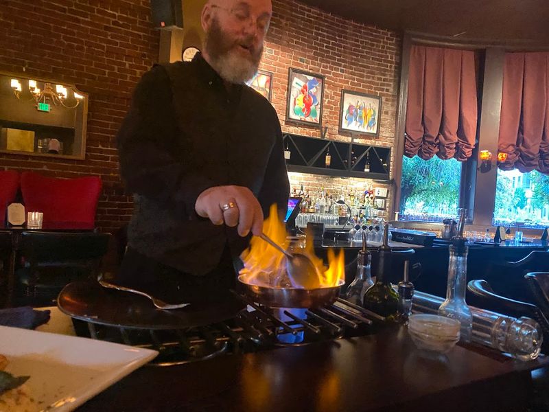 Classic Steaks Done With Serious Tableside Flair Classic Steaks Done With Serious Tableside Flair