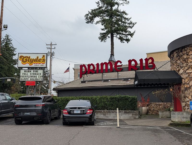 Clyde's Prime Rib, Portland, Oregon