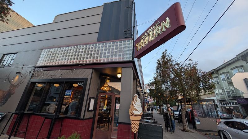 Cole Valley Tavern, California Cole Valley Tavern, California