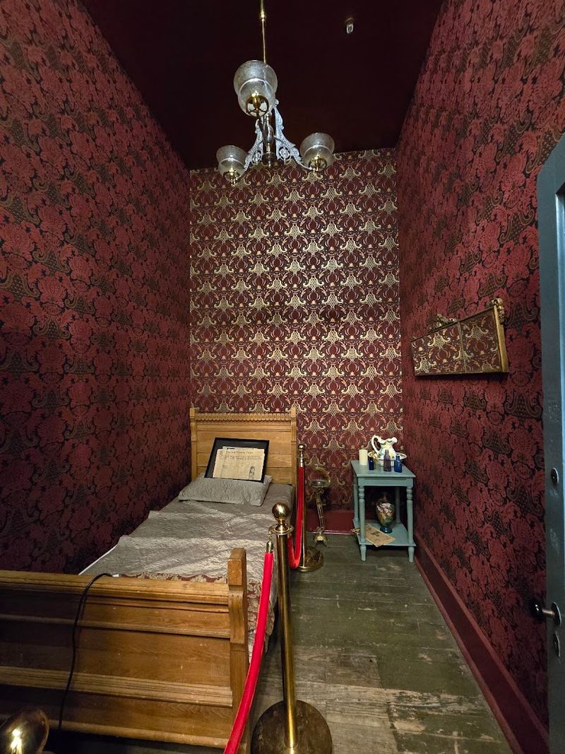 Come Feel the Chill of Genuine Paranormal Activity Come Feel the Chill of Genuine Paranormal Activity