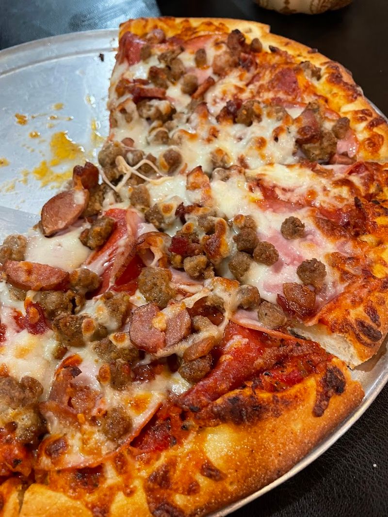 Coop's Pizzeria, Kansas