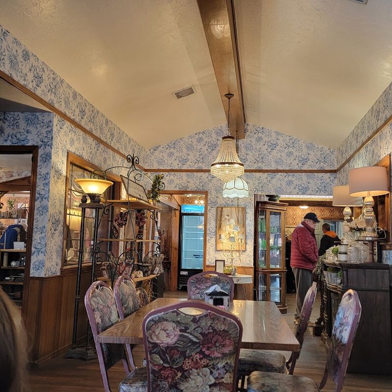Country Cottage Restaurant Serves Up Grandma-Level Southern Cooking in Locust Grove