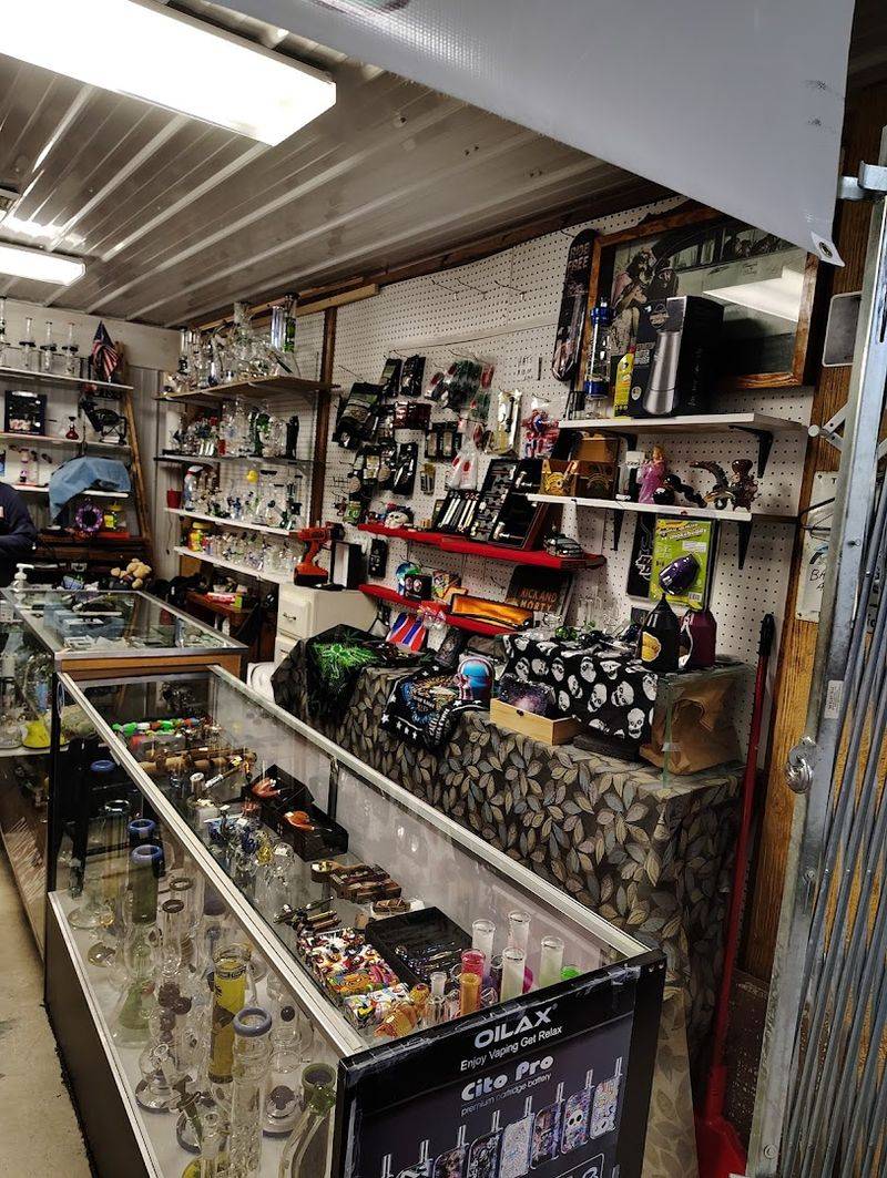 County Line Flea Market (Forest)