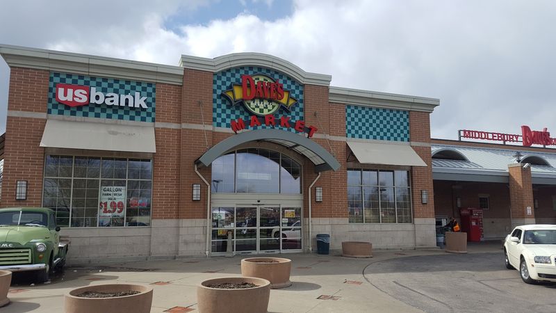 Dave's Market