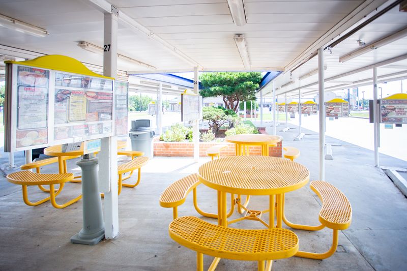 Del Rancho, Warr Acres (The Legendary Hub Cap Sandwich)