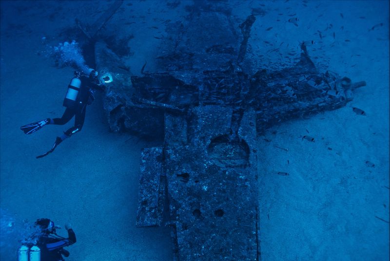Discover the Sunken Jet Airplane and Other Wild Underwater Finds