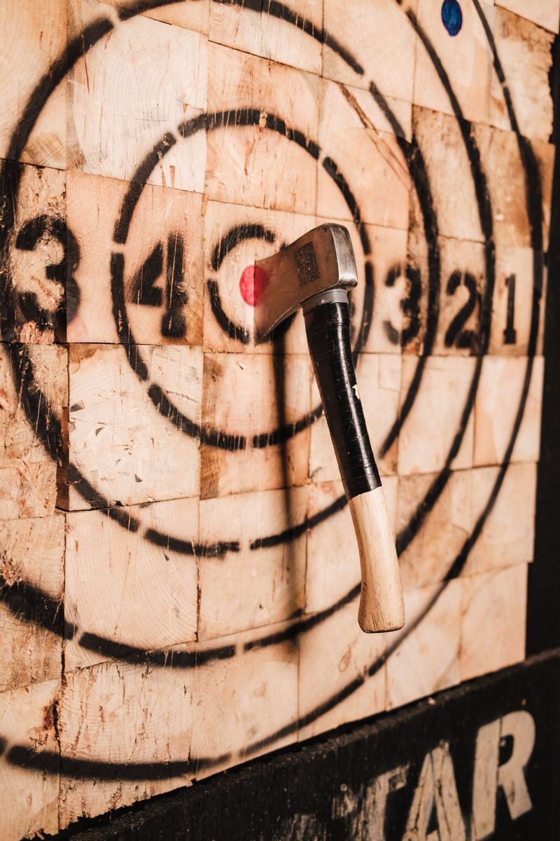 Do Axe Throwing and Virtual Reality Back to Back