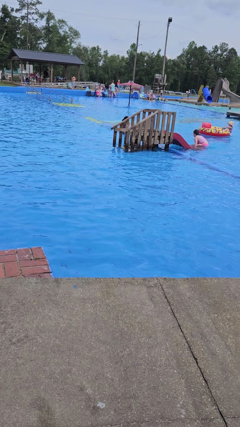 Do Bring The Toddlers To The Safe Shallow Zone Do Bring The Toddlers To The Safe Shallow Zone
