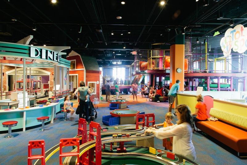 Do Something Different at the Hands-On ScienceQuest Floor