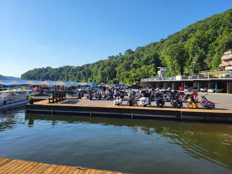 Dockside Grille