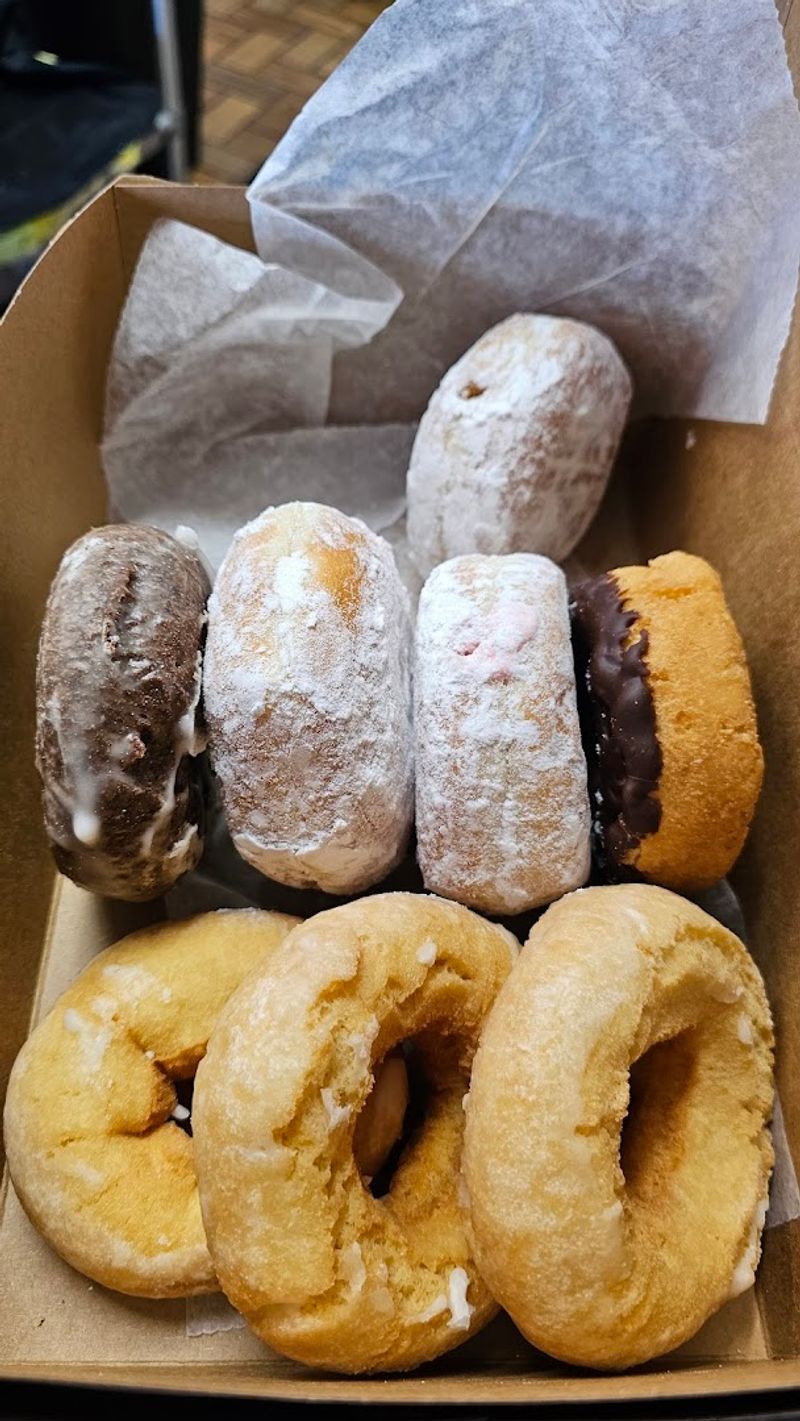 Donuts That Keep People Driving Across State Lines Donuts That Keep People Driving Across State Lines