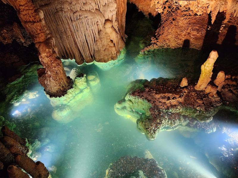 Dream Lake and the Optical Illusion That Fools Everyone