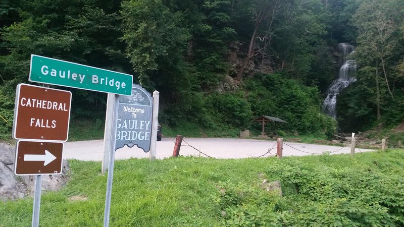 Easy Roadside Access That Welcomes Everyone