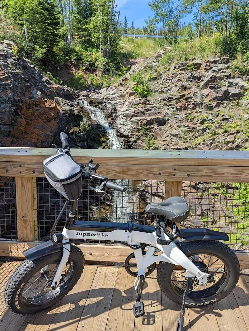 Exploring the Gitchi-Gami State Trail Nearby