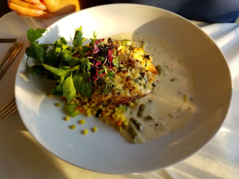 Farm-Fresh Ingredients and the Local Sourcing Story