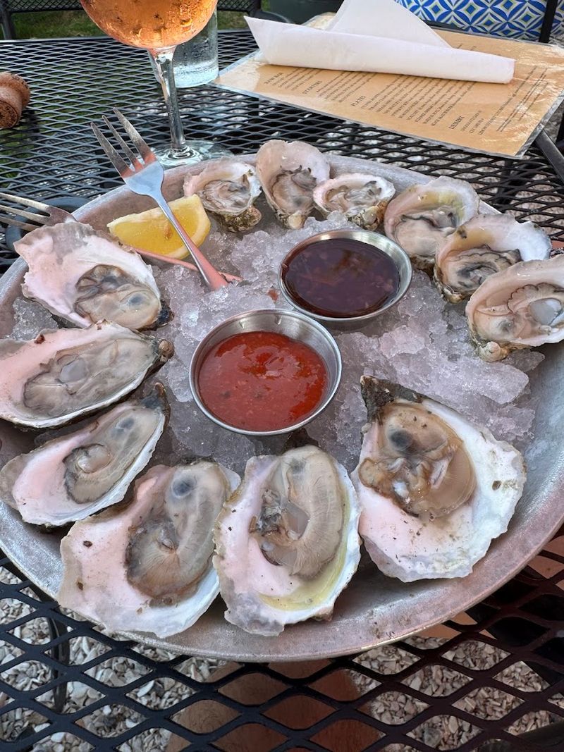 Farm-Raised Oysters Finished Right On Site