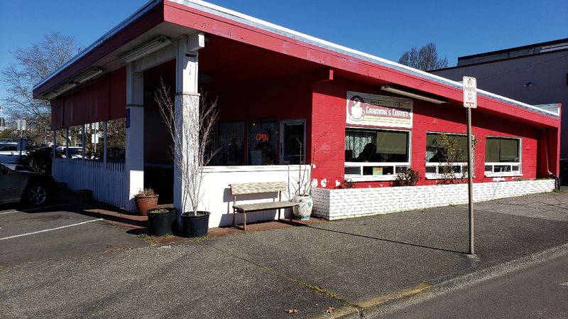 Finding Gramma's Corner Kitchen in Milwaukie