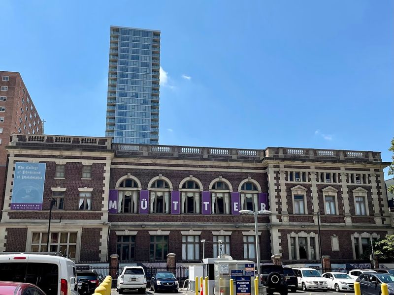 Finding The Building Changes The Whole Mood