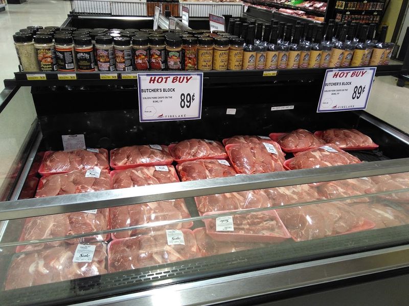 Firelake Discount Foods, Shawnee