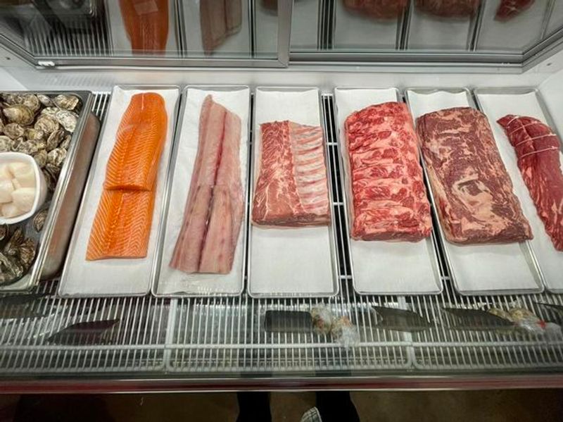 Fresh Seafood Delivered Multiple Times a Week Fresh Seafood Delivered Multiple Times a Week