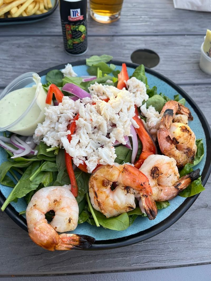 Fresh Seafood That Tastes Like It Came Straight From the Water Fresh Seafood That Tastes Like It Came Straight From the Water