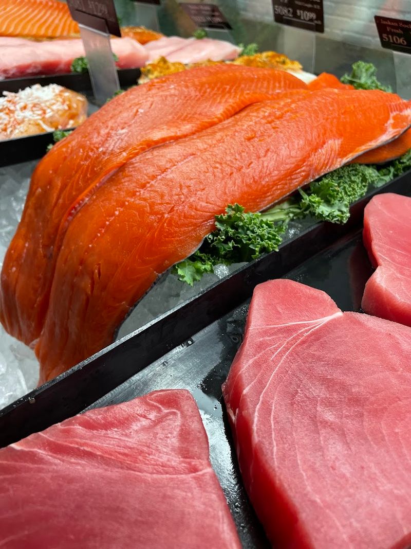 Fresh Seafood in a Landlocked Suburb, Yes Really